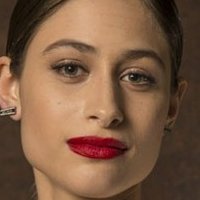 Luiza Arraes Naken