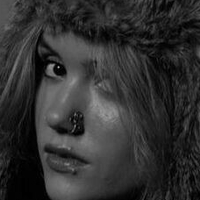 Luna Ray Naken