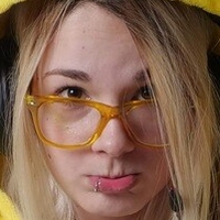 LuxirlUwU Naken