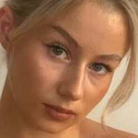 Lydia Rose Naken
