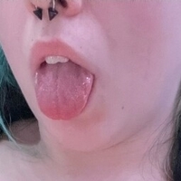 M0mmymilk3rsss Naken