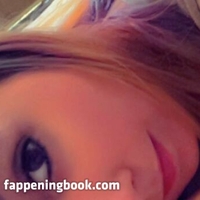 Maci Jones Naken