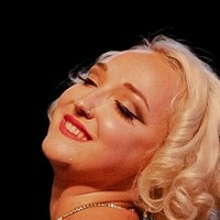 Madamemira Naken