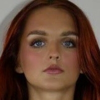 Maddy Hewett Naken
