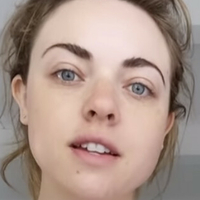 Madeleine Byrne Naken