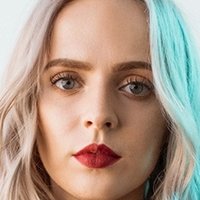 Madilyn Bailey Naken