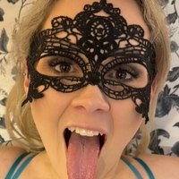 Madleine Fiona Naken