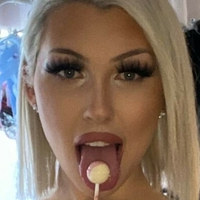 MarilynVonHoe Naken