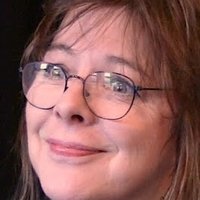 Mary Beth Rubens Naken