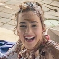 Mary Mouser Naken