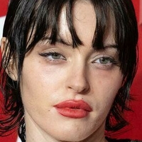 Mathilda Mace Naken