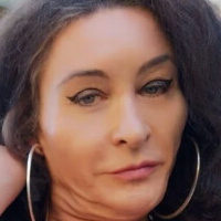Mature Celine Naken