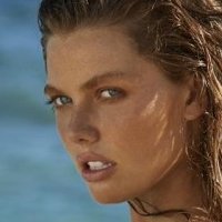 McKenna Berkley Naken