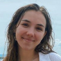 McKinley Braun Naken