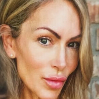 Melanie McCloy Naken