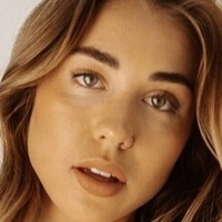 Mia Beyer Naken