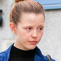 Mia Goth Naken