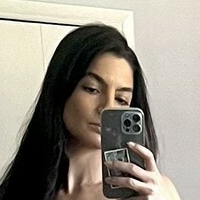 Mia Mae Naken
