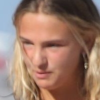 Mia Regan Naken