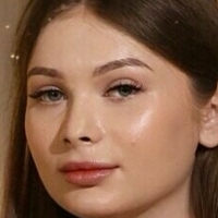mia_ts Naken
