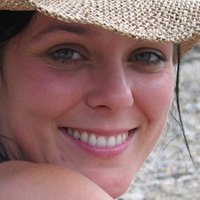 Michelle Latimer Naken