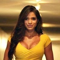 Michelle Lewin Naken