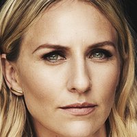 Mickey Sumner Naken