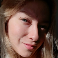 mikhelaxxx Naken