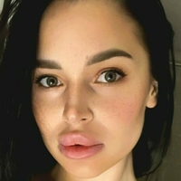Mila Moore Naken