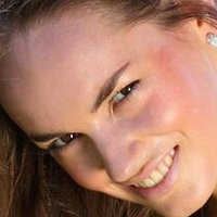 Milana F Naken