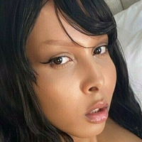 milanvalentine Naken