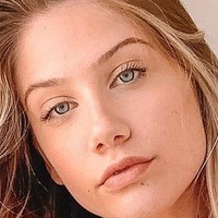 milkayla Naken