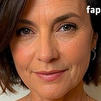 Millie Ravenswood Naken