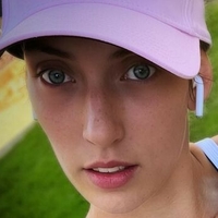 Milly Grace Naken