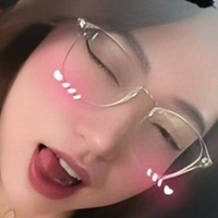 Mimiephan Naken
