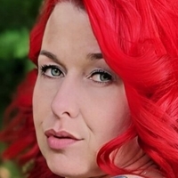 Mina Knight Naken