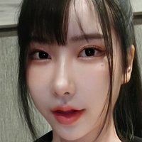 Mira Naken