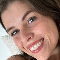 Miriam Gast Naken