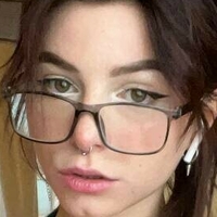 mishelmin Naken
