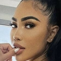 Miss Erika Gray Naken