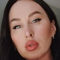 Miss Kiss Naken