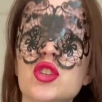 Mistress Jardena Naken