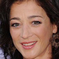 Moira Kelly Naken