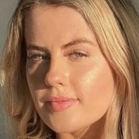 Molly Doherty Naken