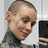 Monami Frost Naken
