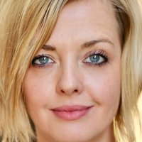 Monica Engesser Naken