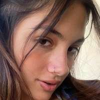 Mora Diaz Naken