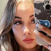 Morgan Naken
