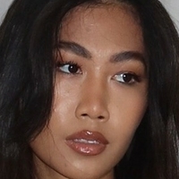 Nanette Emmerson Naken