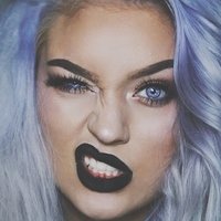 Naomi Jonzeck Naken
